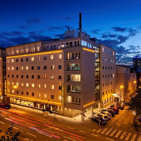 Flemings Hotel Frankfurt Main-Riverside Frankfurt am Main Exterior photo